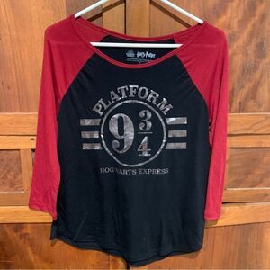 Harry Potter raglan style T-shirt 3/4 sleeve size junior medium